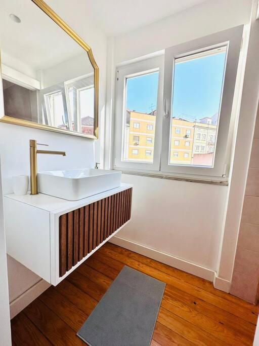 Lisbon City Center Flat For 6 Pp Екстер'єр фото