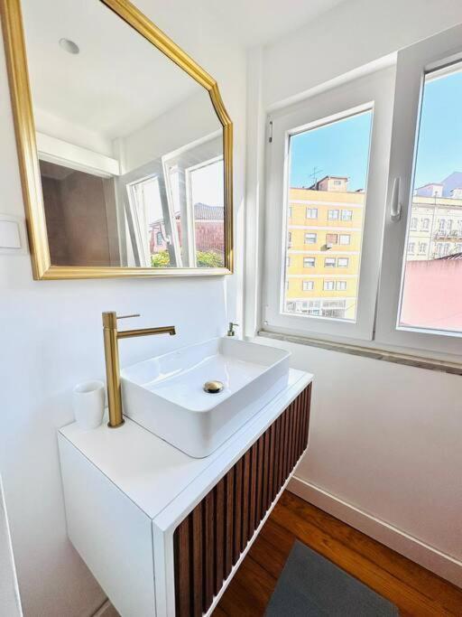 Lisbon City Center Flat For 6 Pp Екстер'єр фото